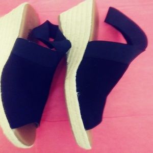 Sonoma Wedge Sandals Size 9.5